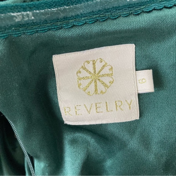 Revelry Bardot Velvet Fit and Flare Off Shoulder Maxi Gown Dress Green - Picture 13 of 16